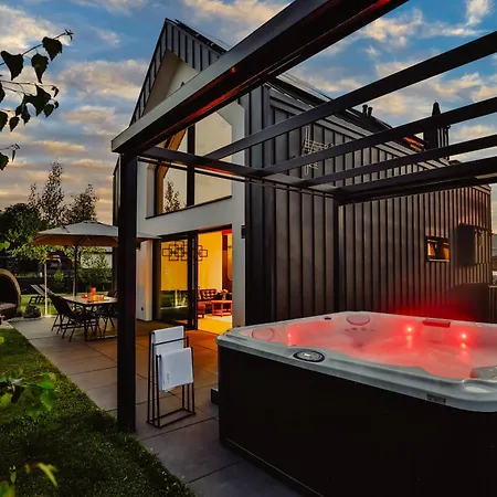 Loftowe Zacisze Villa
